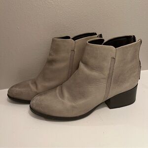 Clark’s Women’s 8.5 boots with two inch heel